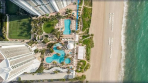 Luxurious Beach Resort Insta worthyGym Balcony